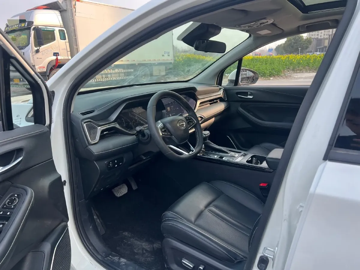 2022 GAC Trumpchi GS4 1.5T 169HP L4 6AT,autocango,china used car exporter,china ev exporter,chinese used car exporter,chinese used ev exporter