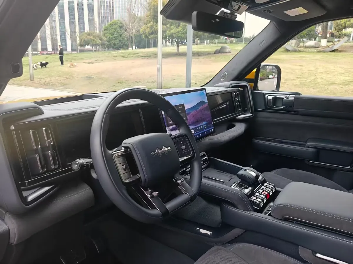 2023 Toyota Crown Kluger 2.5L 189HP L4 E-CVT Hybrid,autocango,china used car exporter,china ev exporter,chinese used car exporter,chinese used ev exporter