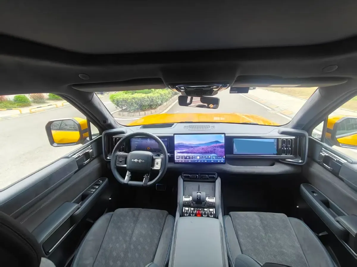 2023 Toyota Crown Kluger 2.5L 189HP L4 E-CVT Hybrid,autocango,china used car exporter,china ev exporter,chinese used car exporter,chinese used ev exporter