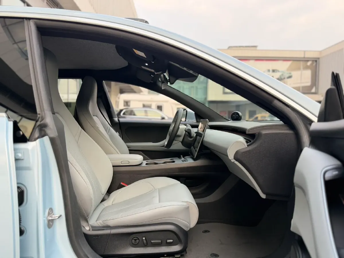 2022 JunTian HeiWuShi Youth 2.0T 203HP L4 6AT,autocango,china used car exporter,china ev exporter,chinese used car exporter,chinese used ev exporter