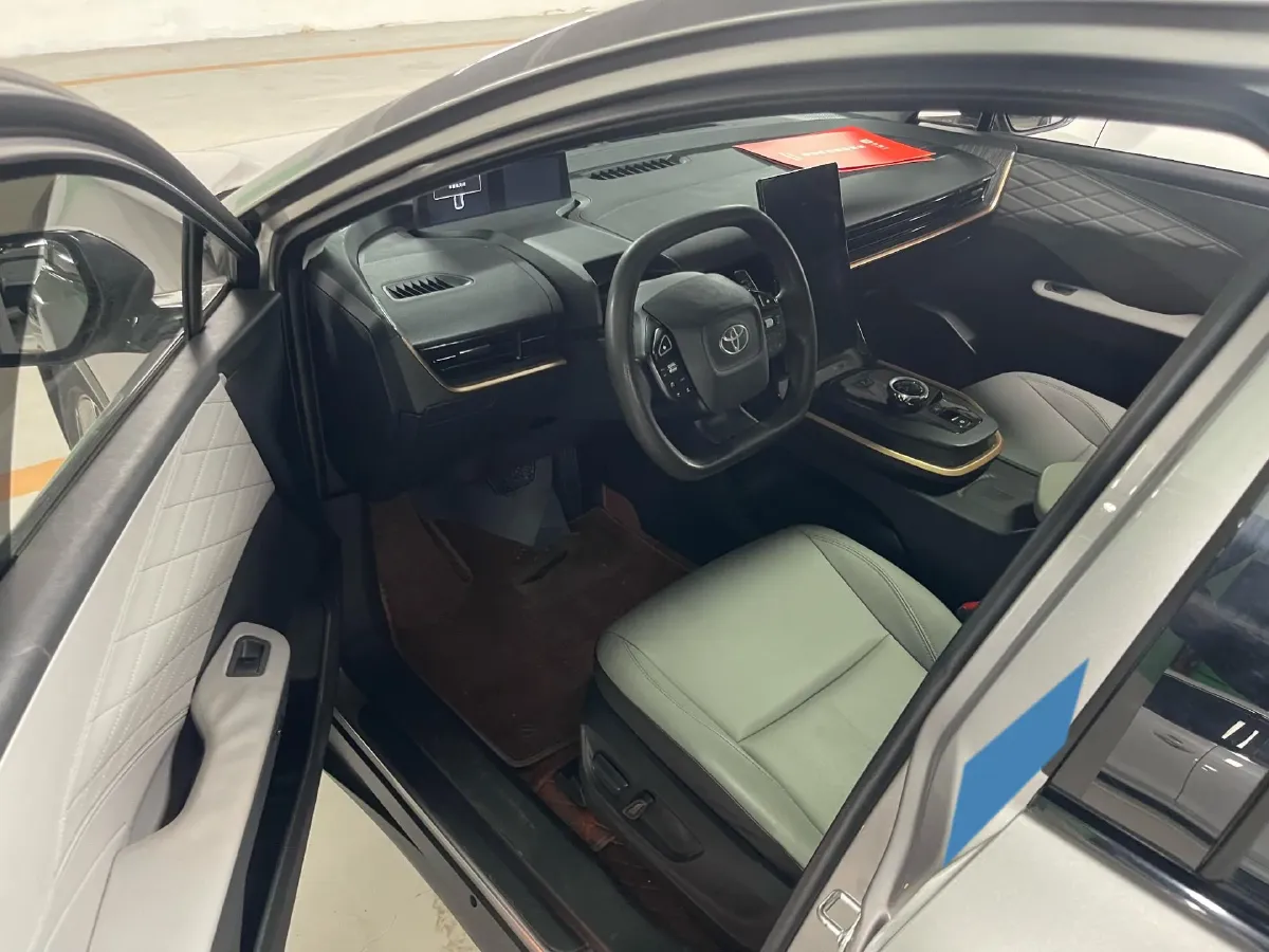 2023 Toyota bZ3 BEV 49.92KWH,autocango,china used car exporter,china ev exporter,chinese used car exporter,chinese used ev exporter