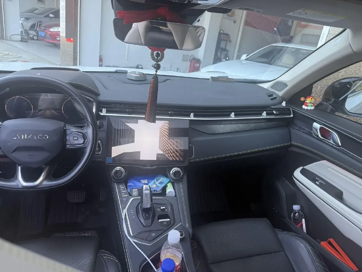 2022 LYNK&CO 05 2.0T 254HP L4 8AT,autocango,china used car exporter,china ev exporter,chinese used car exporter,chinese used ev exporter