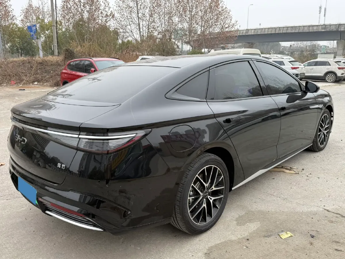 2024 BYD Seal 1.5L 110HP L4 E-CVT PHEV 17.6KWH,autocango,china used car exporter,china ev exporter,chinese used car exporter,chinese used ev exporter