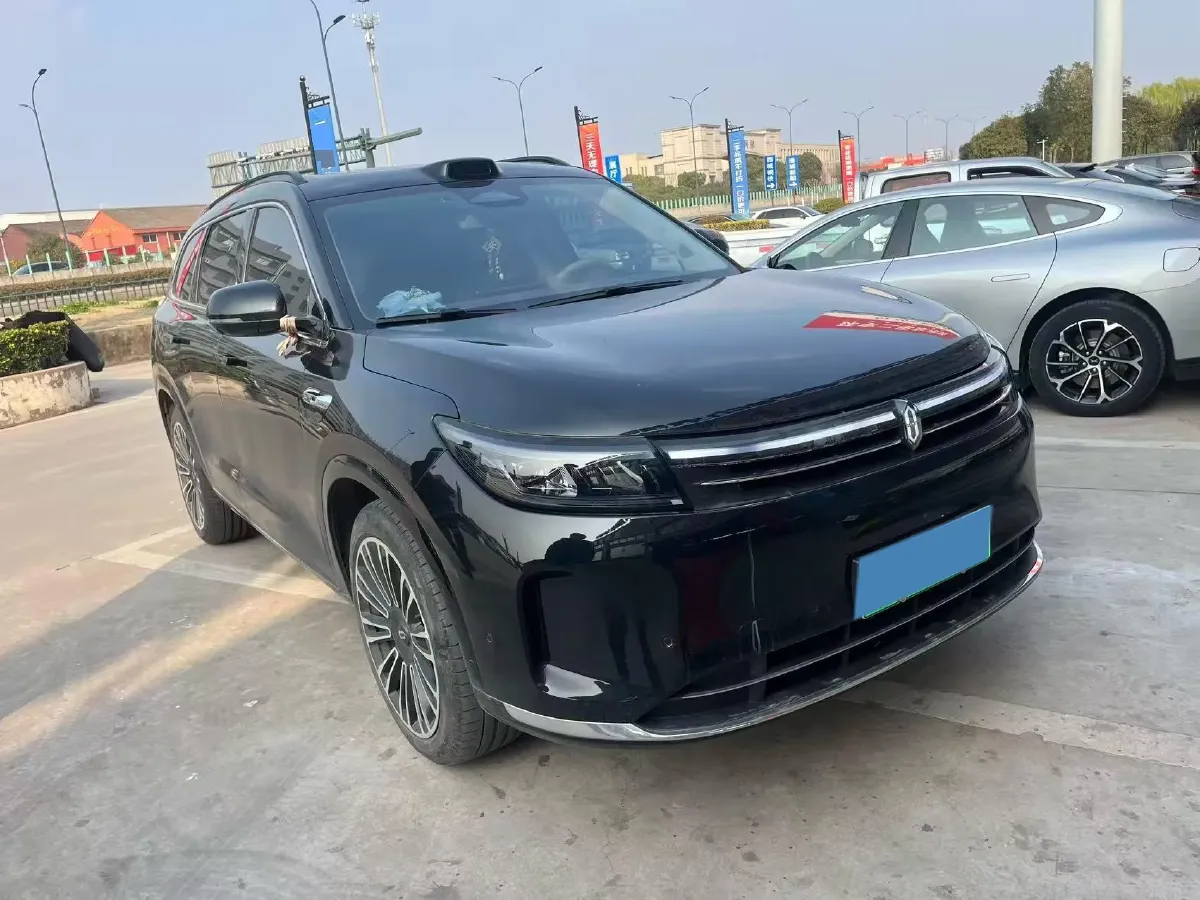 2024 AITO AITO M7 1.5T 152HP L4 REEV 42KWH,autocango,china used car exporter,china ev exporter,chinese used car exporter,chinese used ev exporter