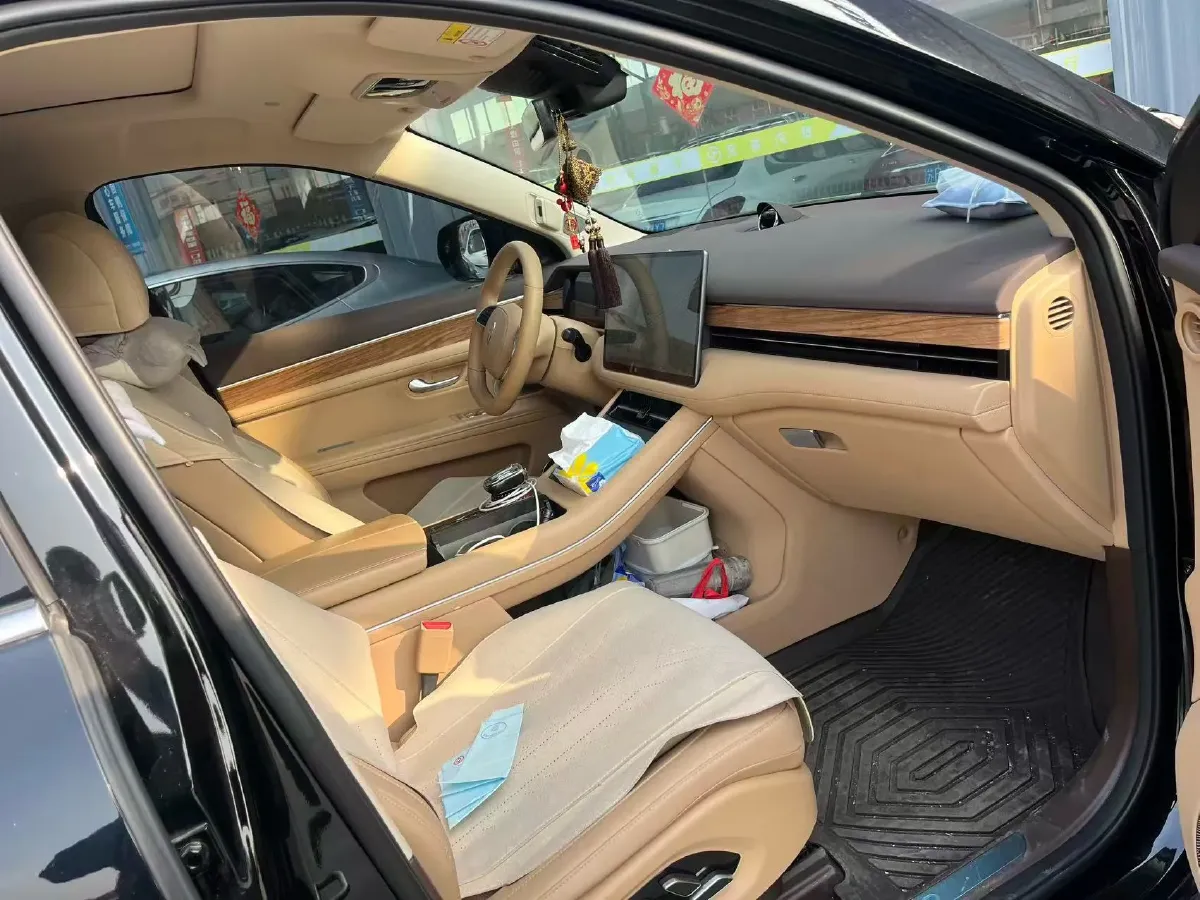 2024 AITO AITO M7 1.5T 152HP L4 REEV 42KWH,autocango,china used car exporter,china ev exporter,chinese used car exporter,chinese used ev exporter