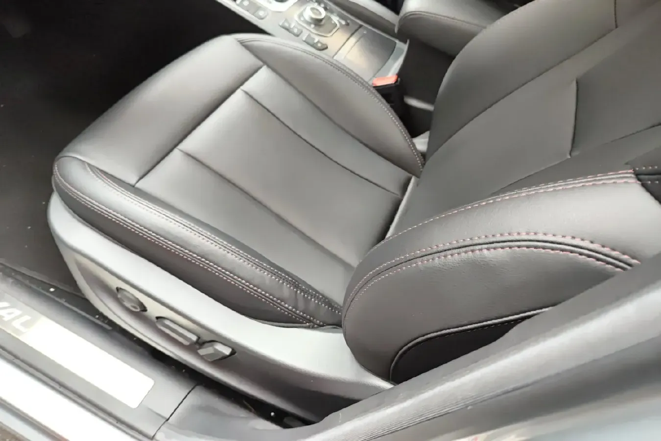 2018 Haval H6 Coupe 1.5T 169HP L4 7DCT,autocango,china used car exporter,china ev exporter,chinese used car exporter,chinese used ev exporter