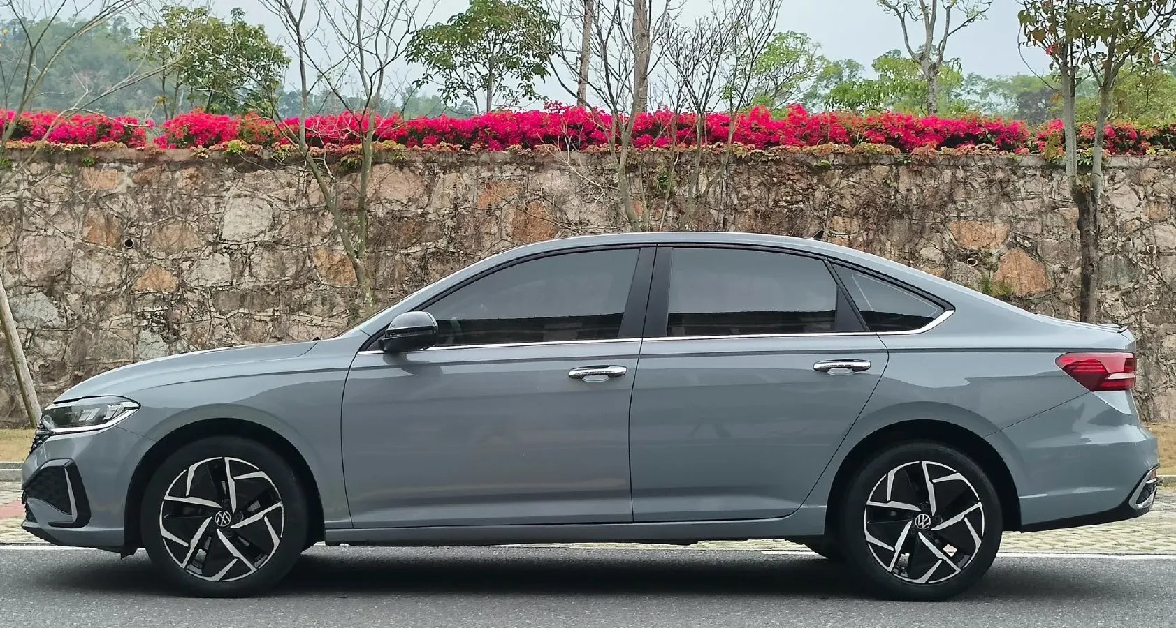 2023 Volkswagen Lavida 1.4T 150HP L4 7DCT,autocango,china used car exporter,china ev exporter,chinese used car exporter,chinese used ev exporter