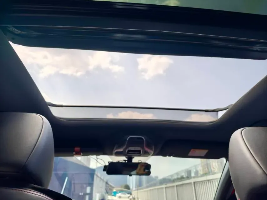 2020 Geely Coolray 1.5T 177HP L3 7DCT,autocango,china used car exporter,china ev exporter,chinese used car exporter,chinese used ev exporter