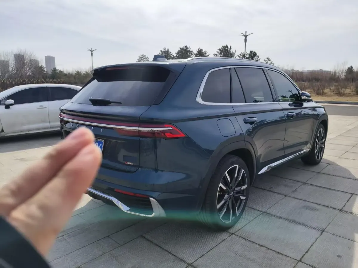 2021 Geely Monjaro 2.0T 238HP L4 8AT,autocango,china used car exporter,china ev exporter,chinese used car exporter,chinese used ev exporter
