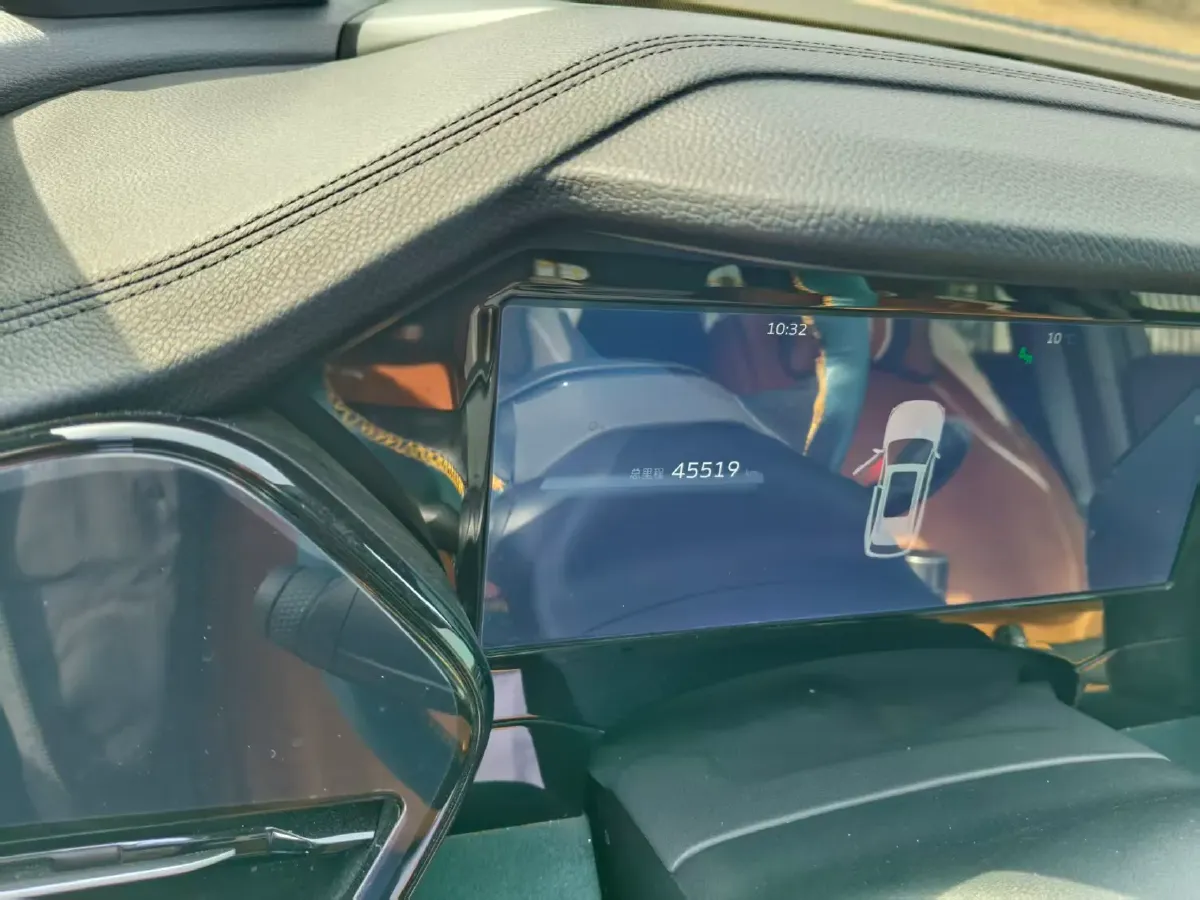 2021 Geely Monjaro 2.0T 238HP L4 8AT,autocango,china used car exporter,china ev exporter,chinese used car exporter,chinese used ev exporter