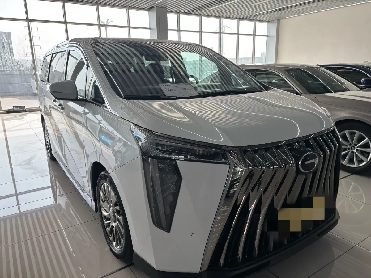 2023 GAC Trumpchi M8 2.0T 252HP L4 8AT,autocango,china used car exporter,china ev exporter,chinese used car exporter,chinese used ev exporter