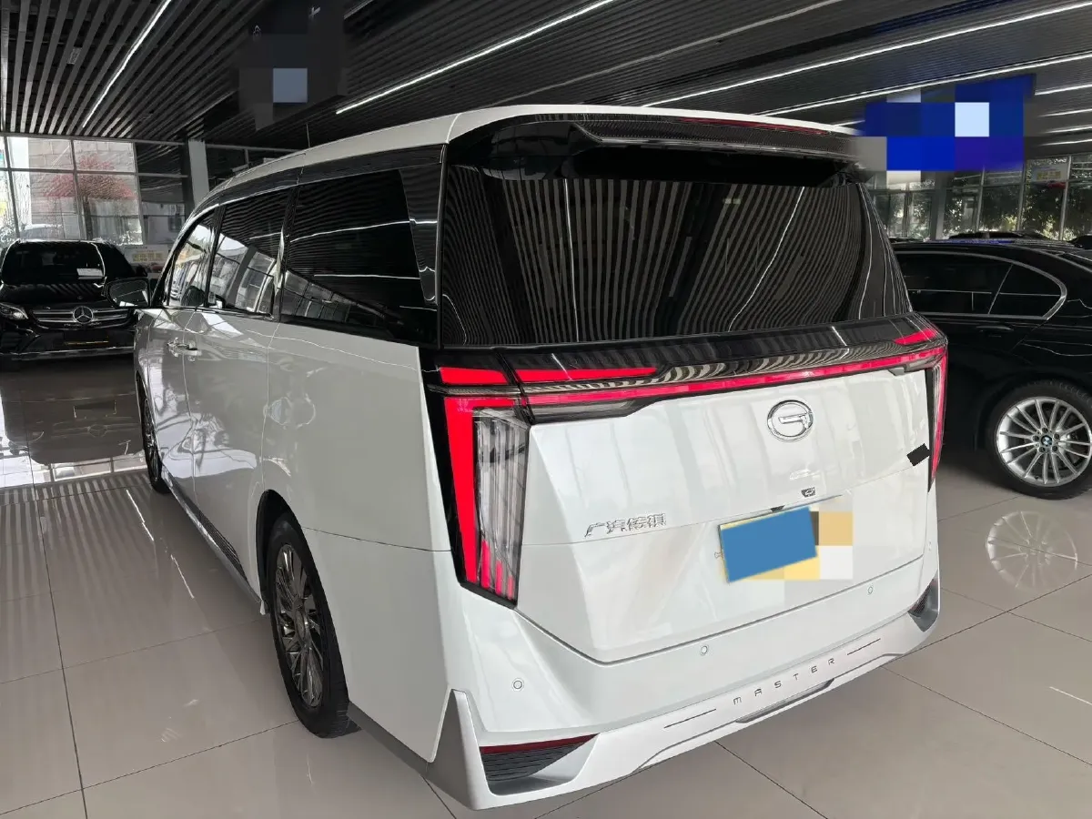 2023 GAC Trumpchi M8 2.0T 252HP L4 8AT,autocango,china used car exporter,china ev exporter,chinese used car exporter,chinese used ev exporter