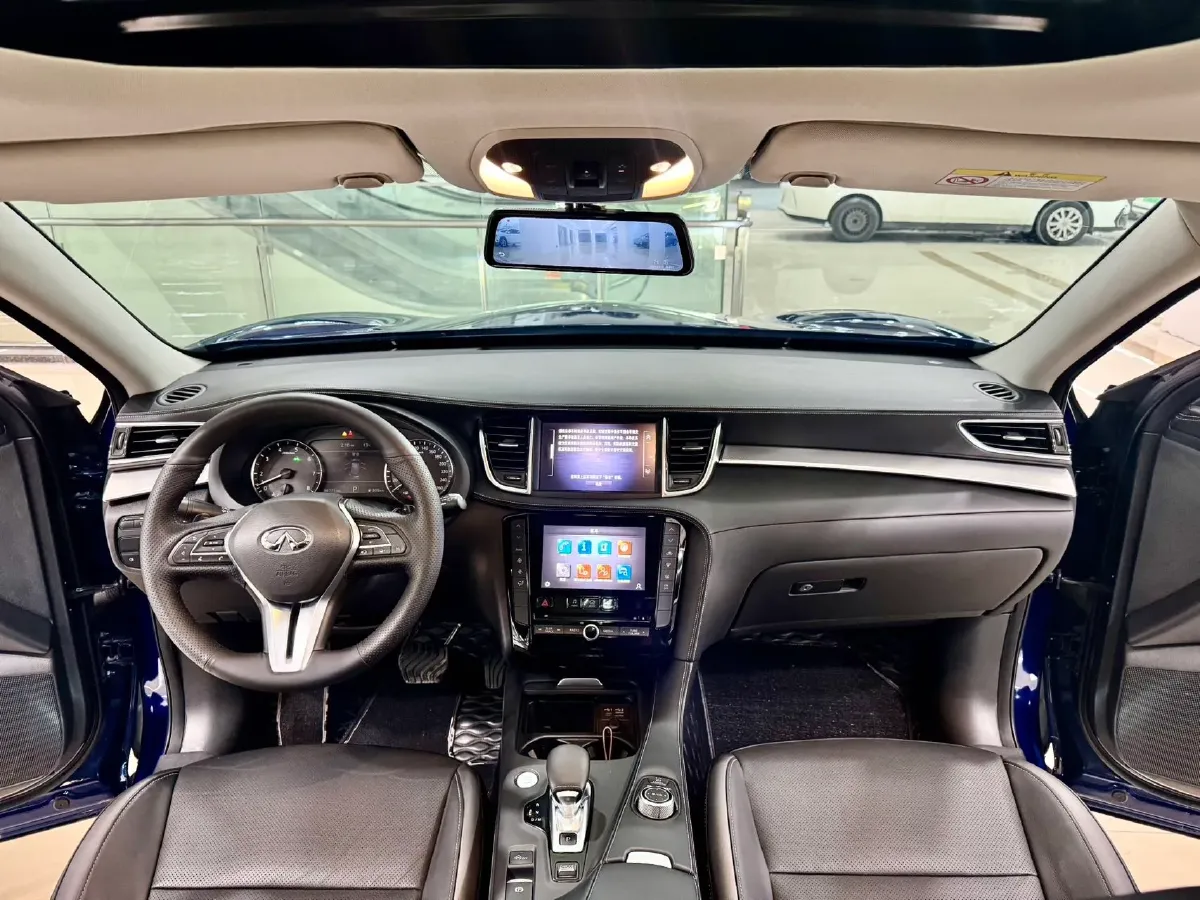 2022 Infiniti QX50 2.0T 245HP L4 CVT,autocango,china used car exporter,china ev exporter,chinese used car exporter,chinese used ev exporter