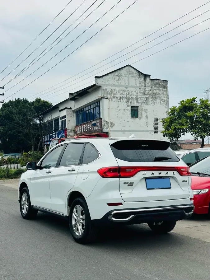 2021 Haval M6 1.5T 150HP L4 6MT,autocango,china used car exporter,china ev exporter,chinese used car exporter,chinese used ev exporter