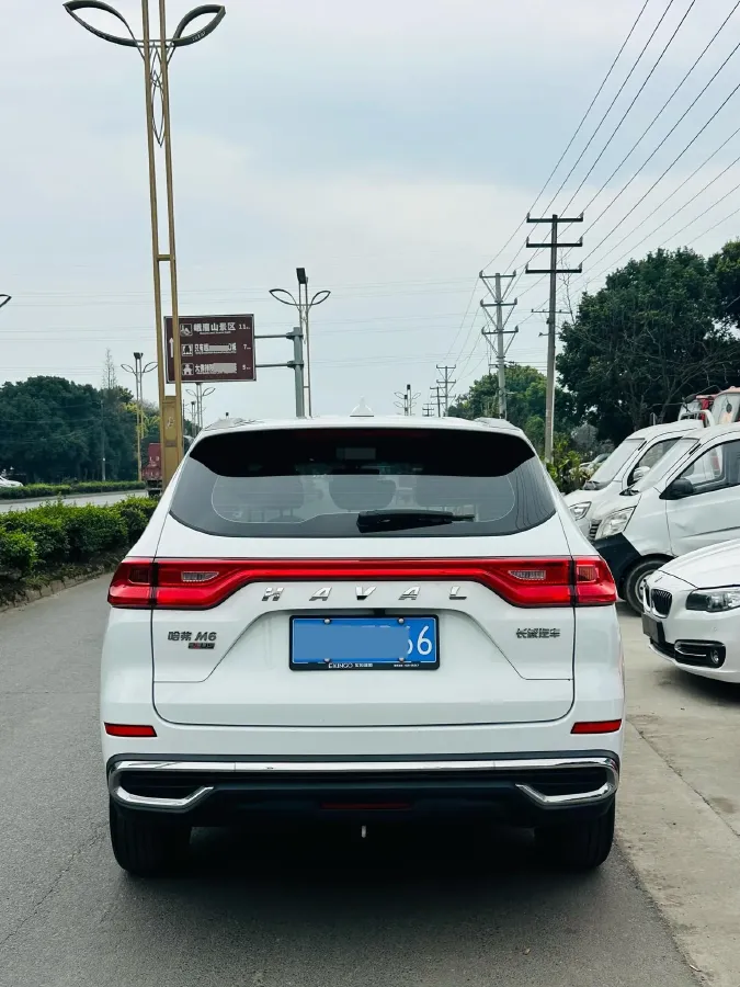 2021 Haval M6 1.5T 150HP L4 6MT,autocango,china used car exporter,china ev exporter,chinese used car exporter,chinese used ev exporter
