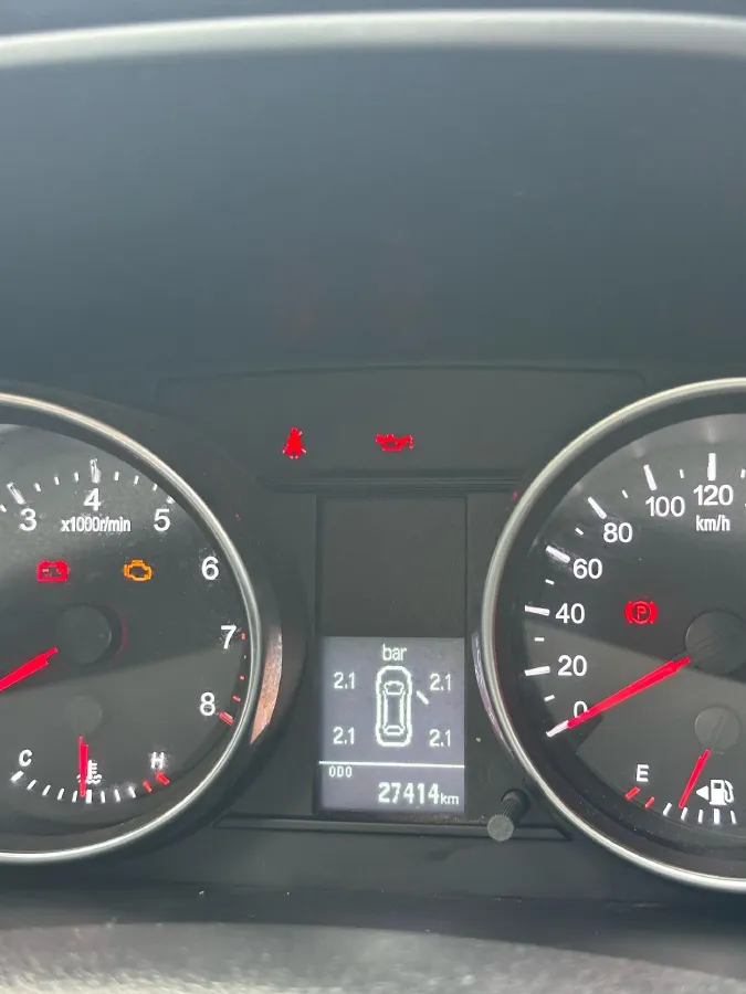 2021 Haval M6 1.5T 150HP L4 6MT,autocango,china used car exporter,china ev exporter,chinese used car exporter,chinese used ev exporter