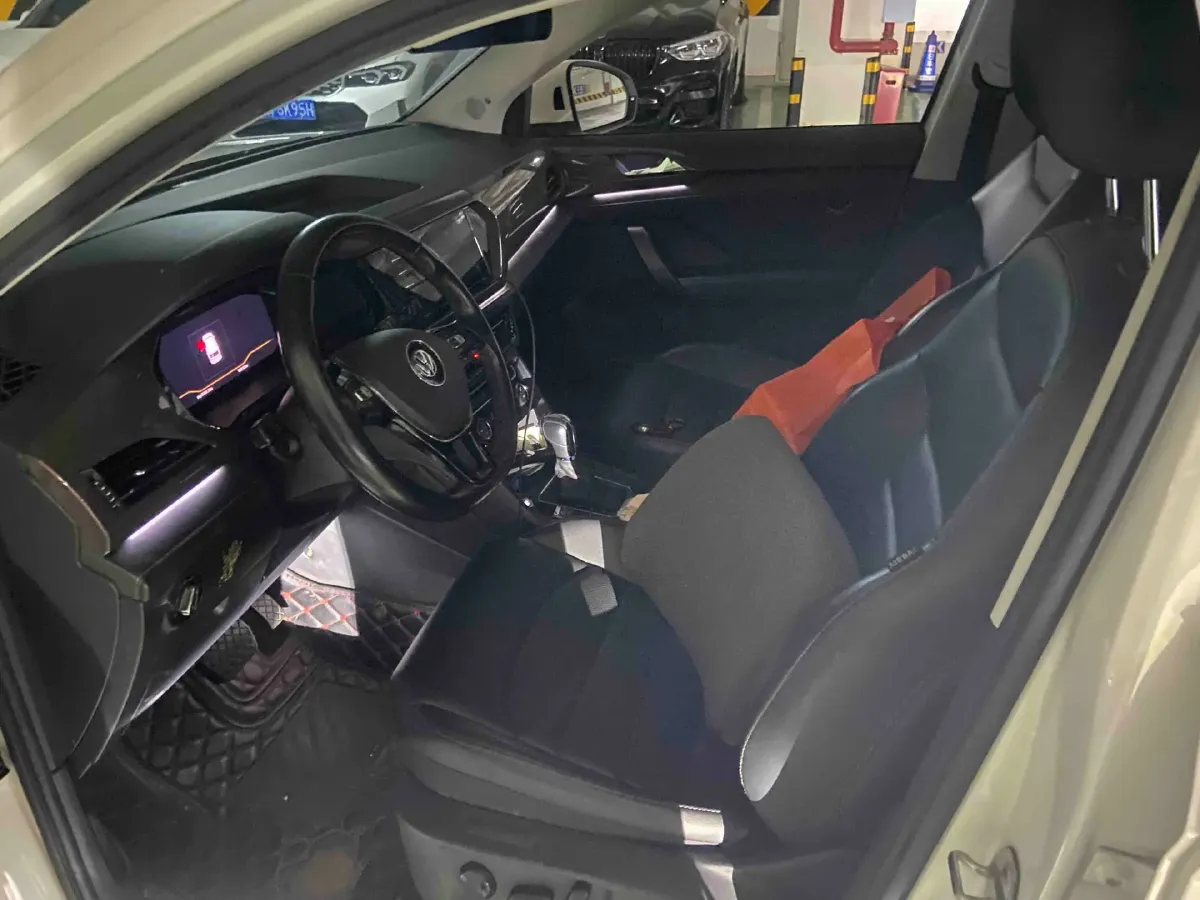 2021 Volkswagen Tharu 1.4T 150HP L4 7DCT,autocango,china used car exporter,china ev exporter,chinese used car exporter,chinese used ev exporter