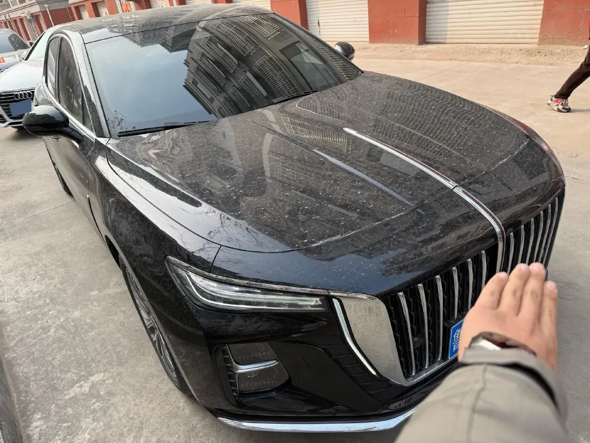 2023 HongQi H5 2.0T 224HP L4 8AT,autocango,china used car exporter,china ev exporter,chinese used car exporter,chinese used ev exporter