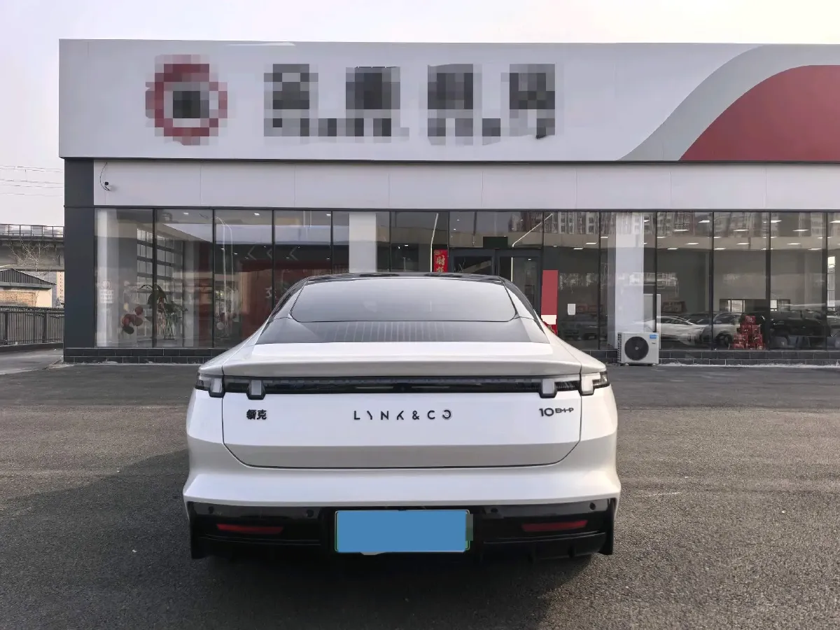 2025 LYNK&CO 10 EM-P 1.5T 163HP L4 3DHT PHEV,autocango,china used car exporter,china ev exporter,chinese used car exporter,chinese used ev exporter