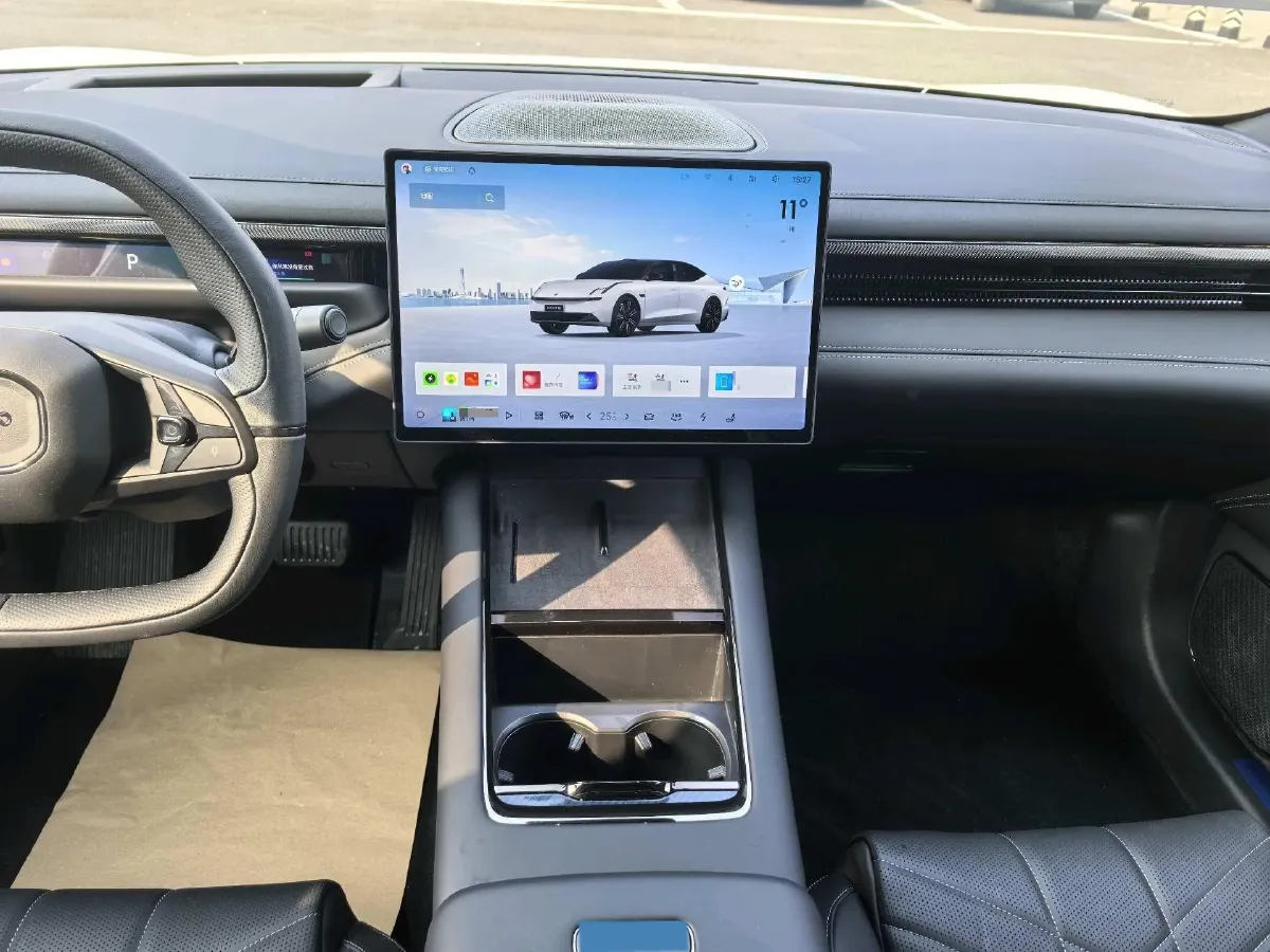 2025 LYNK&CO 10 EM-P 1.5T 163HP L4 3DHT PHEV,autocango,china used car exporter,china ev exporter,chinese used car exporter,chinese used ev exporter