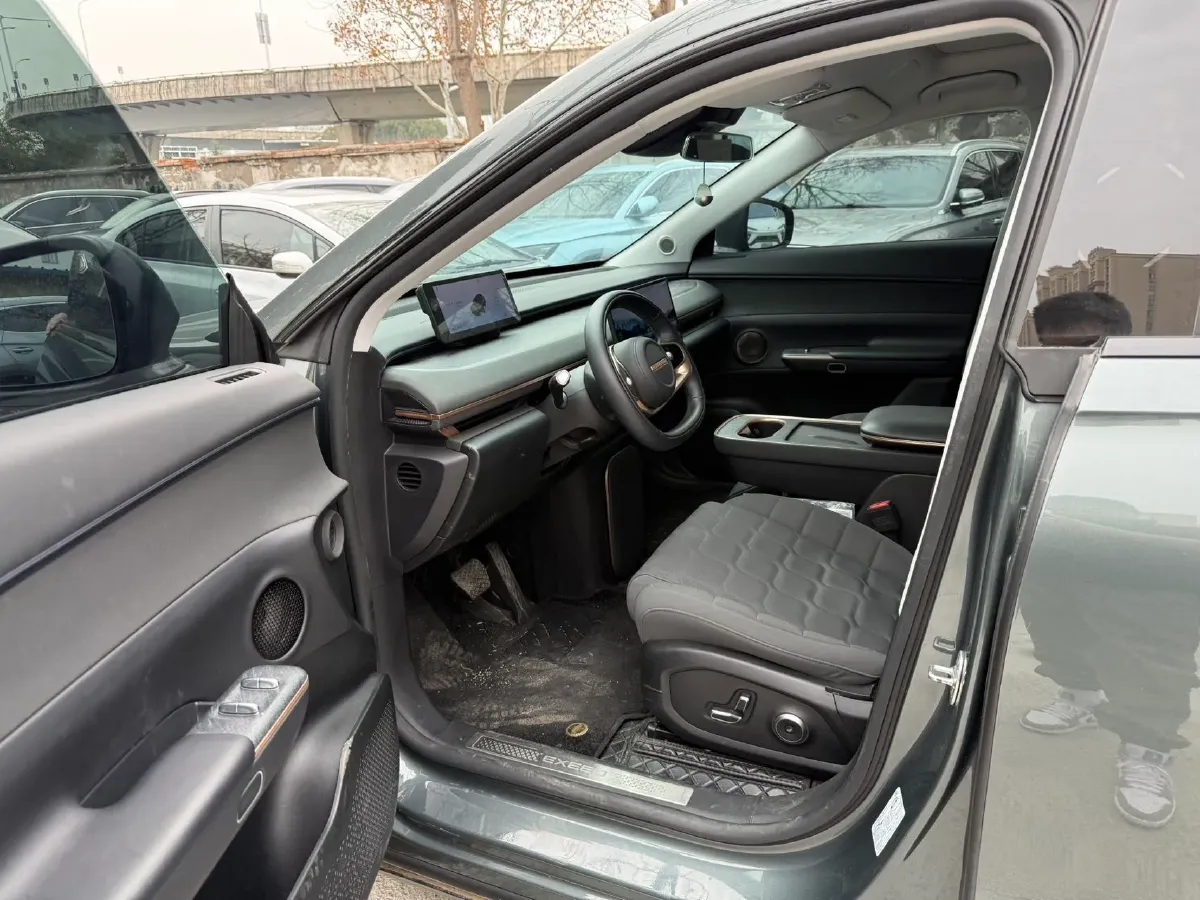 2024 Exceed Sterra ET REEV 156HP REEV 32KWH,autocango,china used car exporter,china ev exporter,chinese used car exporter,chinese used ev exporter