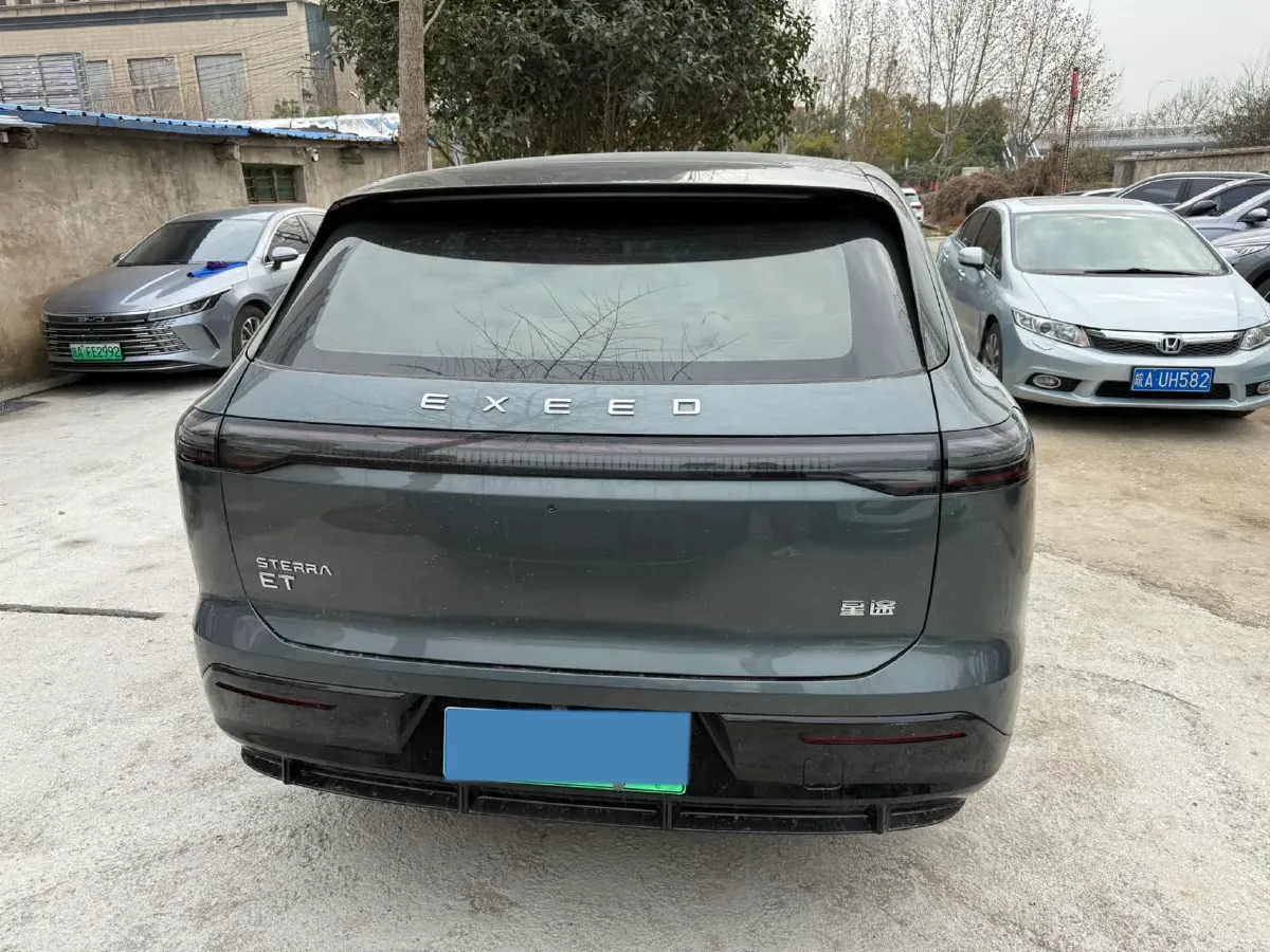 2024 Exceed Sterra ET REEV 156HP REEV 32KWH,autocango,china used car exporter,china ev exporter,chinese used car exporter,chinese used ev exporter