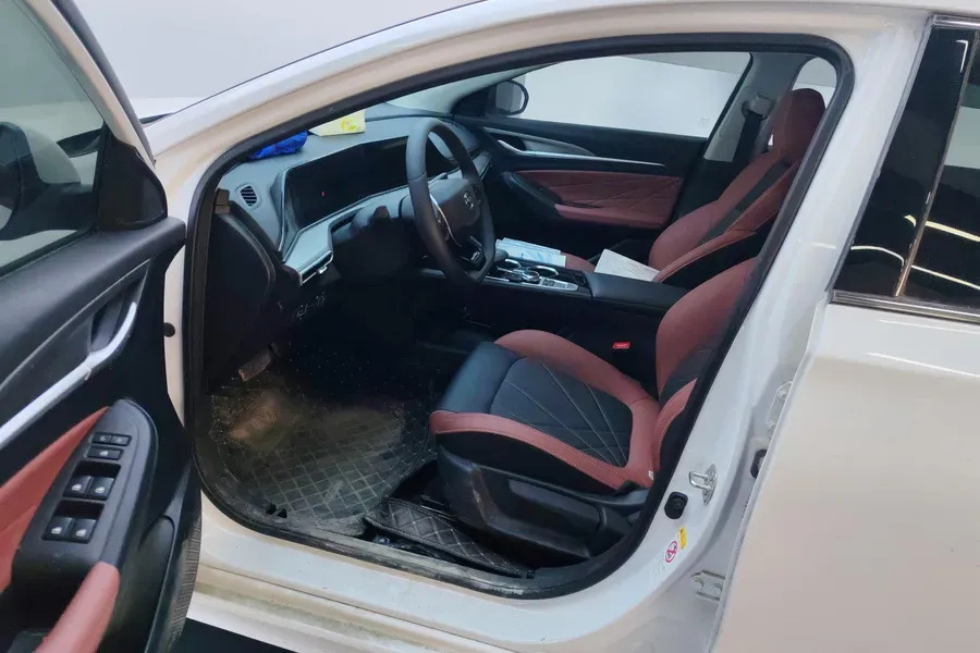 2022 ChangAn Eado 1.4T 160HP L4 7DCT,autocango,china used car exporter,china ev exporter,chinese used car exporter,chinese used ev exporter