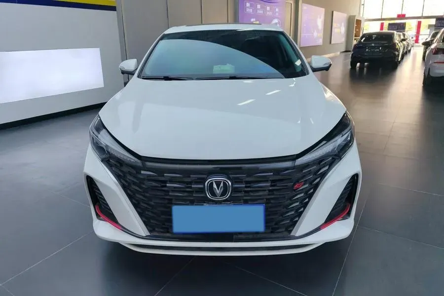 2022 ChangAn Eado 1.4T 160HP L4 7DCT,autocango,china used car exporter,china ev exporter,chinese used car exporter,chinese used ev exporter