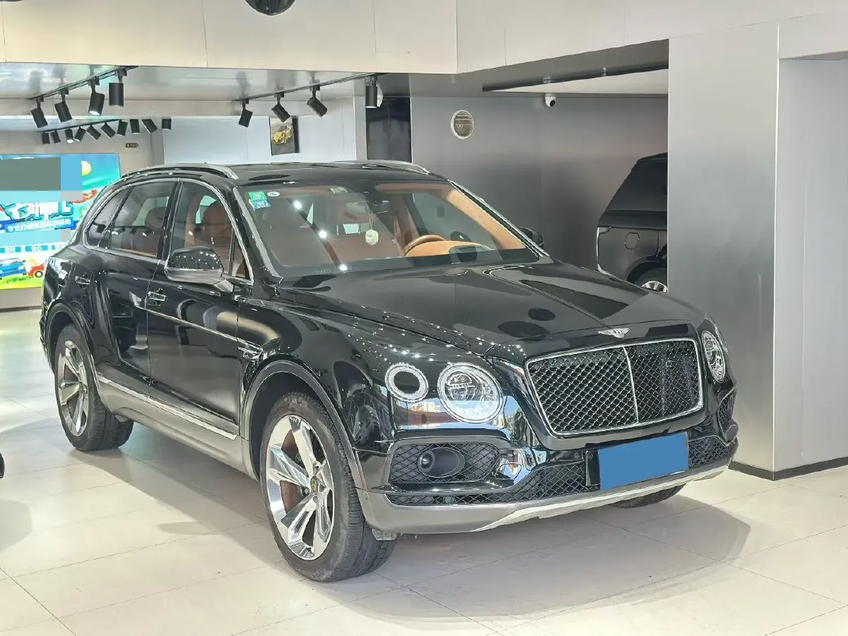 2017 Bentley Bentayga 6.0T 608HP W12 8AT,autocango,china used car exporter,china ev exporter,chinese used car exporter,chinese used ev exporter