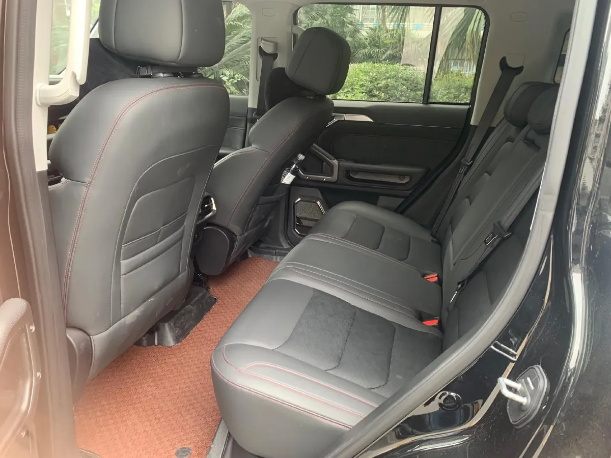 2023 Jetour Traveller 2.0T 254HP L4 7DCT,autocango,china used car exporter,china ev exporter,chinese used car exporter,chinese used ev exporter
