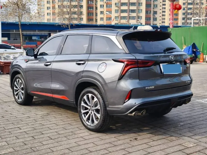 2022 ChangAn CS75 Plus 2.0T 233HP L4 8AT,autocango,china used car exporter,china ev exporter,chinese used car exporter,chinese used ev exporter