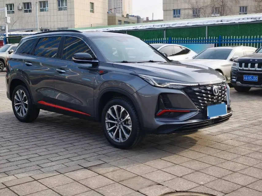 2022 ChangAn CS75 Plus 2.0T 233HP L4 8AT,autocango,china used car exporter,china ev exporter,chinese used car exporter,chinese used ev exporter