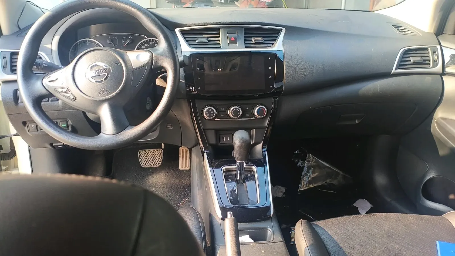 2022 Nissan Sylphy 1.6L 122HP L4 CVT,autocango,china used car exporter,china ev exporter,chinese used car exporter,chinese used ev exporter