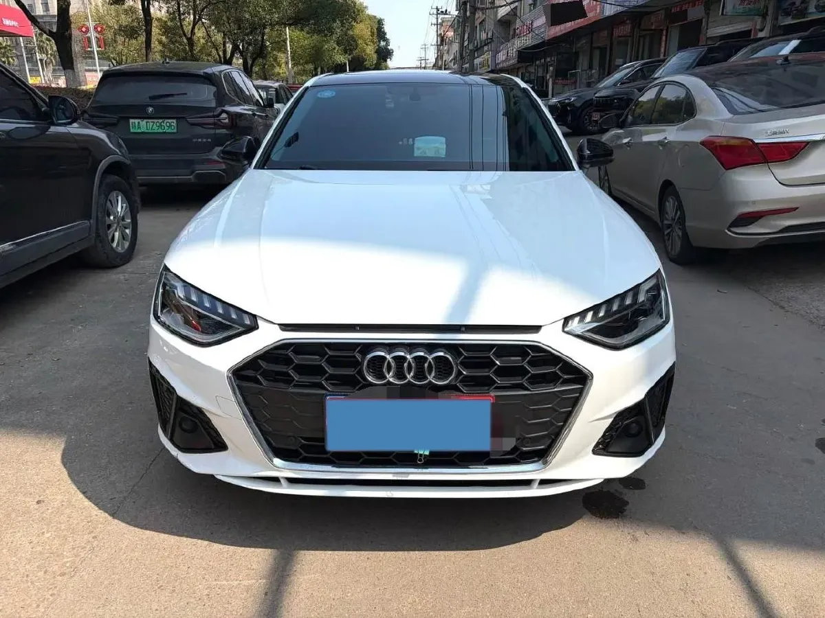 2020 Audi A4L 2.0T 190HP L4 7DCT,autocango,china used car exporter,china ev exporter,chinese used car exporter,chinese used ev exporter