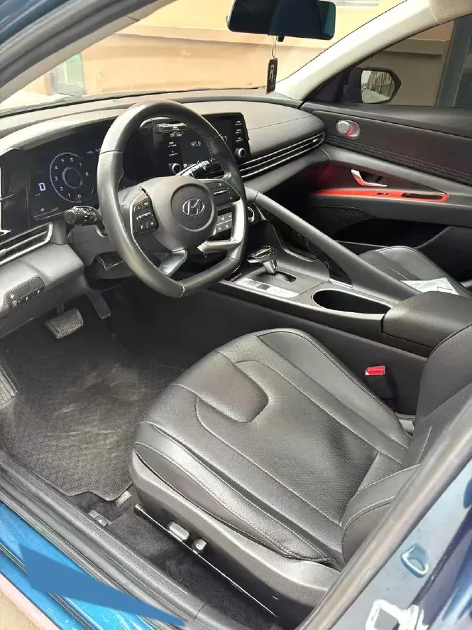 2021 Hyundai Elantra 1.5L 115HP L4 CVT,autocango,china used car exporter,china ev exporter,chinese used car exporter,chinese used ev exporter