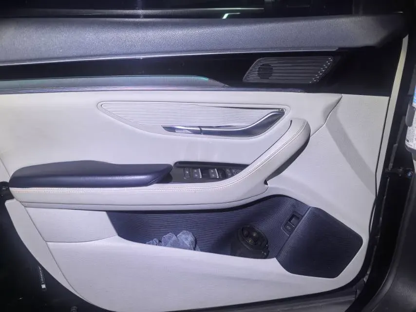 2021 Geely JiaJi 1.5T 177HP L3 7DCT PHEV 11.3KWH,autocango,china used car exporter,china ev exporter,chinese used car exporter,chinese used ev exporter