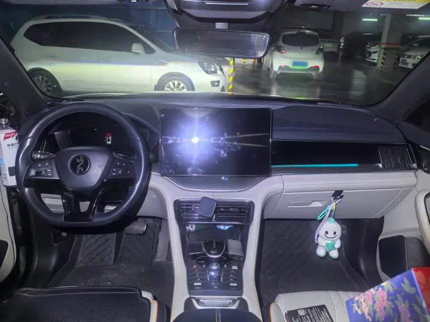 2021 Geely JiaJi 1.5T 177HP L3 7DCT PHEV 11.3KWH,autocango,china used car exporter,china ev exporter,chinese used car exporter,chinese used ev exporter