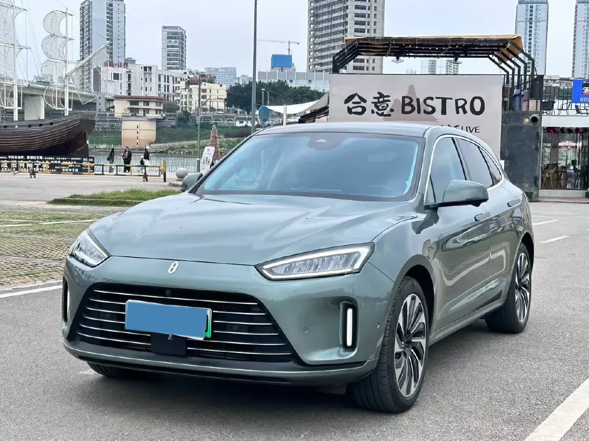 2022 Isuzu Mu-X 2.0T 220HP L4 8AT,autocango,china used car exporter,china ev exporter,chinese used car exporter,chinese used ev exporter