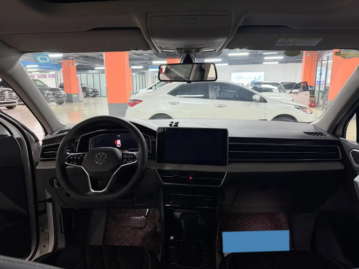 2023 Volkswagen Tiguan L 1.5T 160HP L4 7DCT,autocango,china used car exporter,china ev exporter,chinese used car exporter,chinese used ev exporter
