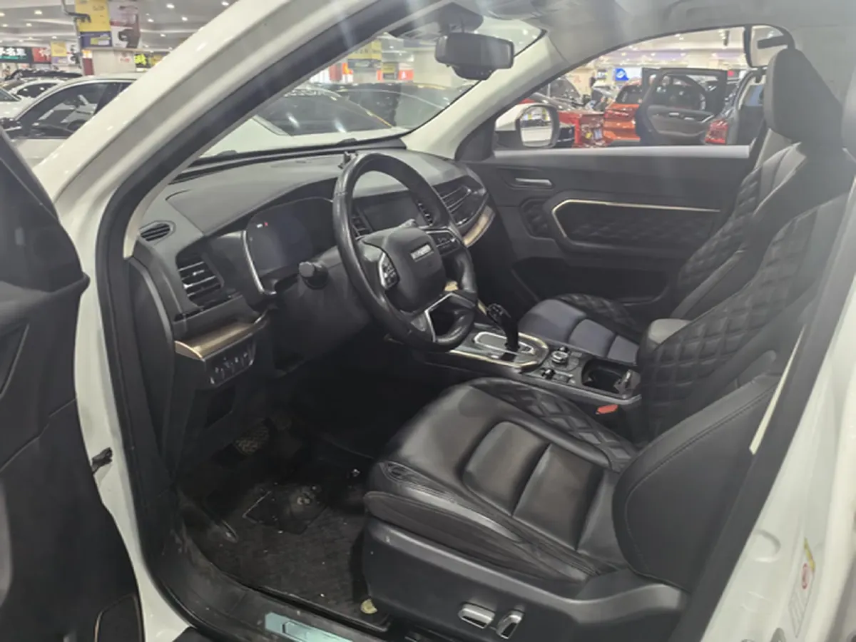 2020 Haval H6 2.0T 224HP L4 7DCT,autocango,china used car exporter,china ev exporter,chinese used car exporter,chinese used ev exporter