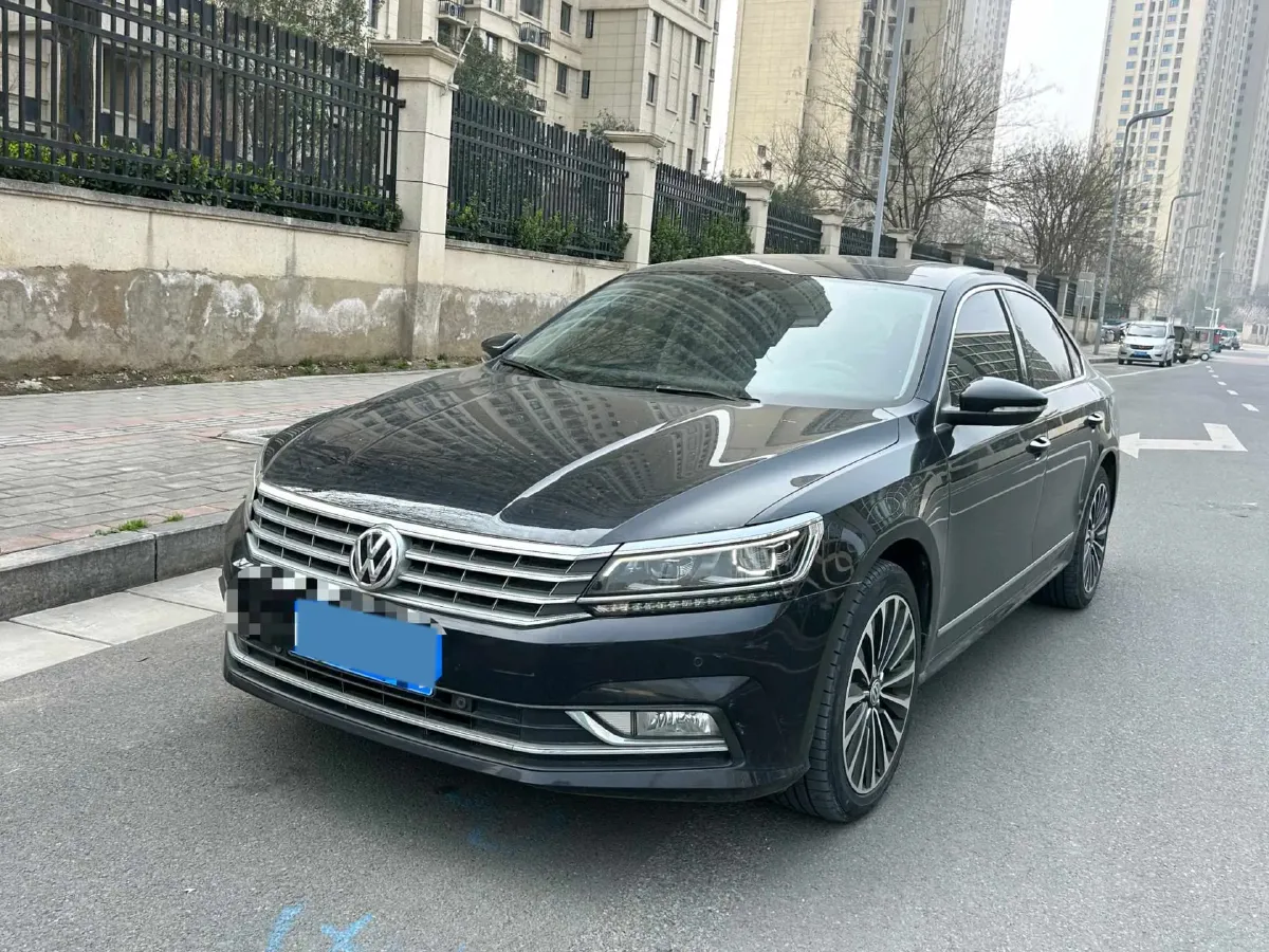 2017 Volkswagen Passat 1.8T 180HP L4 7DCT,autocango,china used car exporter,china ev exporter,chinese used car exporter,chinese used ev exporter