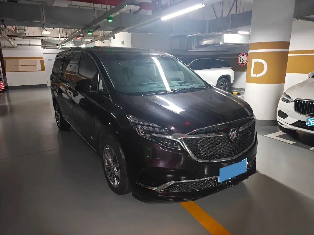 2022 Buick GL8 2.0T 237HP L4 9AT,autocango,china used car exporter,china ev exporter,chinese used car exporter,chinese used ev exporter