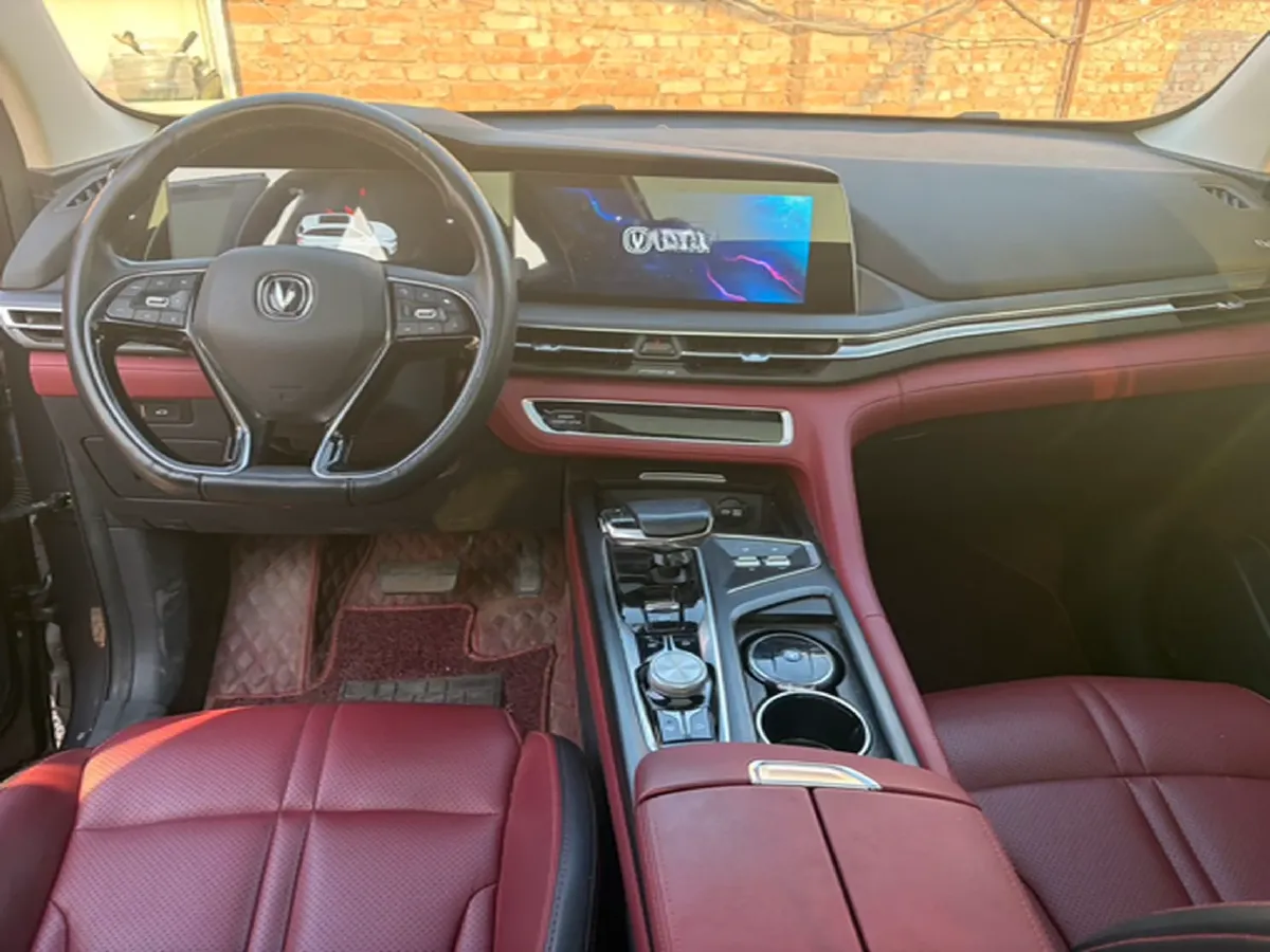 2020 ChangAn CS75 Plus 2.0T 233HP L4 8AT,autocango,china used car exporter,china ev exporter,chinese used car exporter,chinese used ev exporter