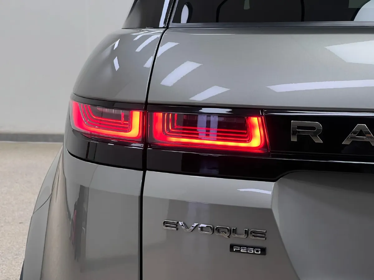 2021 Land Rover Range Rover Evoque 2.0T 249HP L4 9AT,autocango,china used car exporter,china ev exporter,chinese used car exporter,chinese used ev exporter
