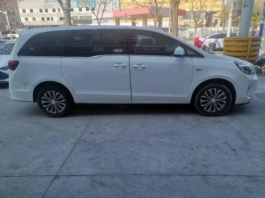 2021 Buick GL8 2.0T 237HP L4 9AT,autocango,china used car exporter,china ev exporter,chinese used car exporter,chinese used ev exporter