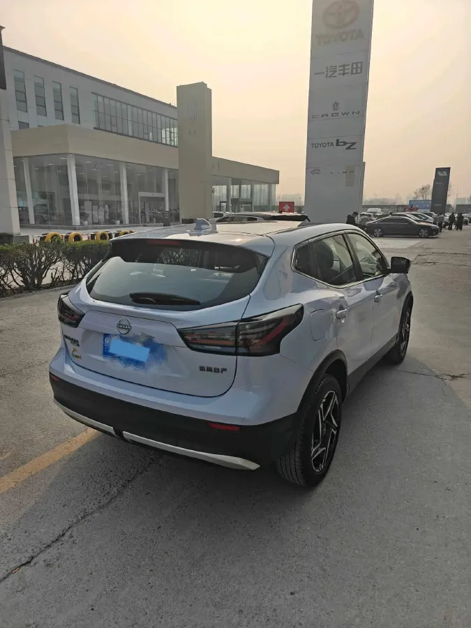 2025 Nissan Qashqai 2.0L 151HP L4 CVT,autocango,china used car exporter,china ev exporter,chinese used car exporter,chinese used ev exporter