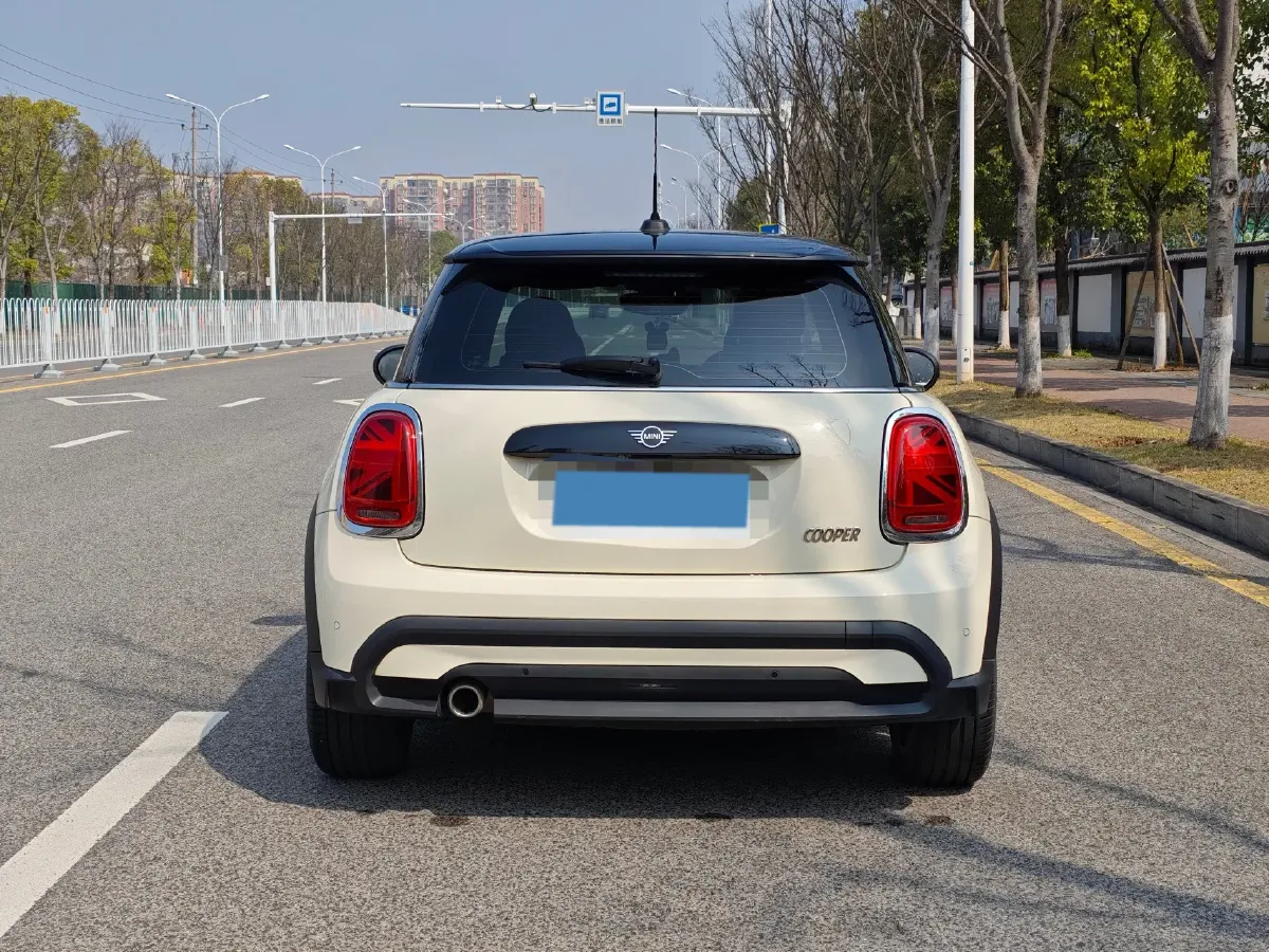 2022 MINI MINI 1.5T 136HP L3 7DCT,autocango,china used car exporter,china ev exporter,chinese used car exporter,chinese used ev exporter