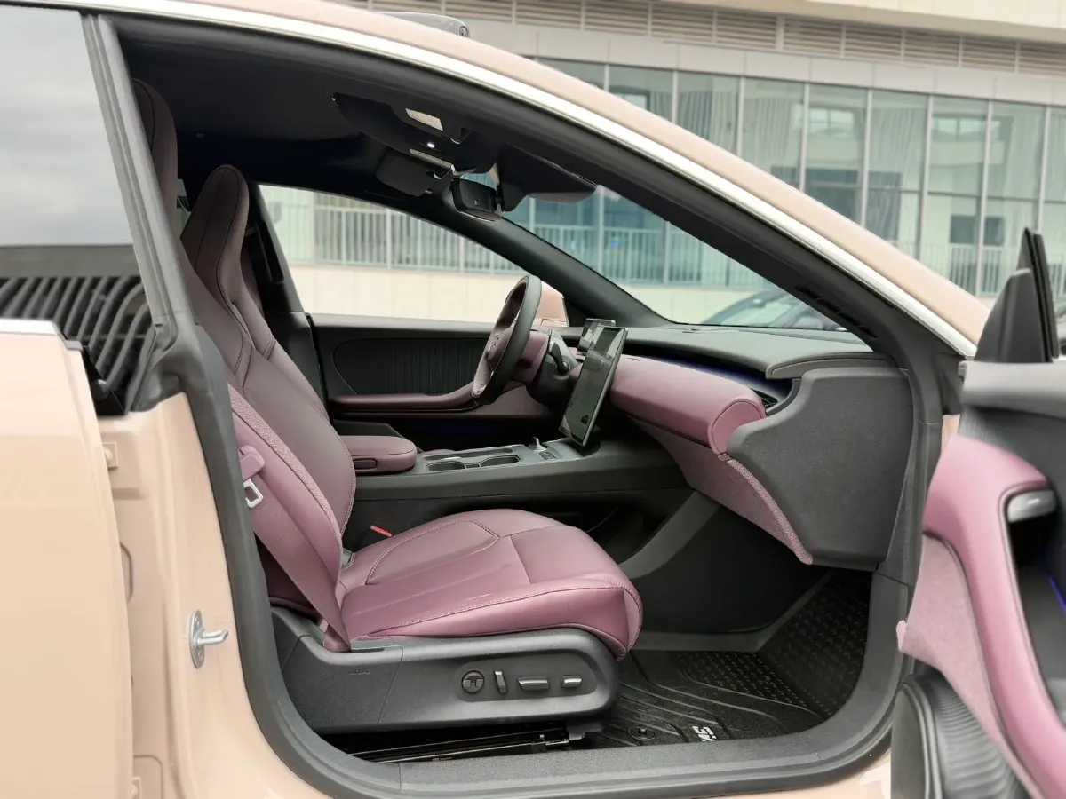 2024 NIO ET5 BEV 75KWH,autocango,china used car exporter,china ev exporter,chinese used car exporter,chinese used ev exporter