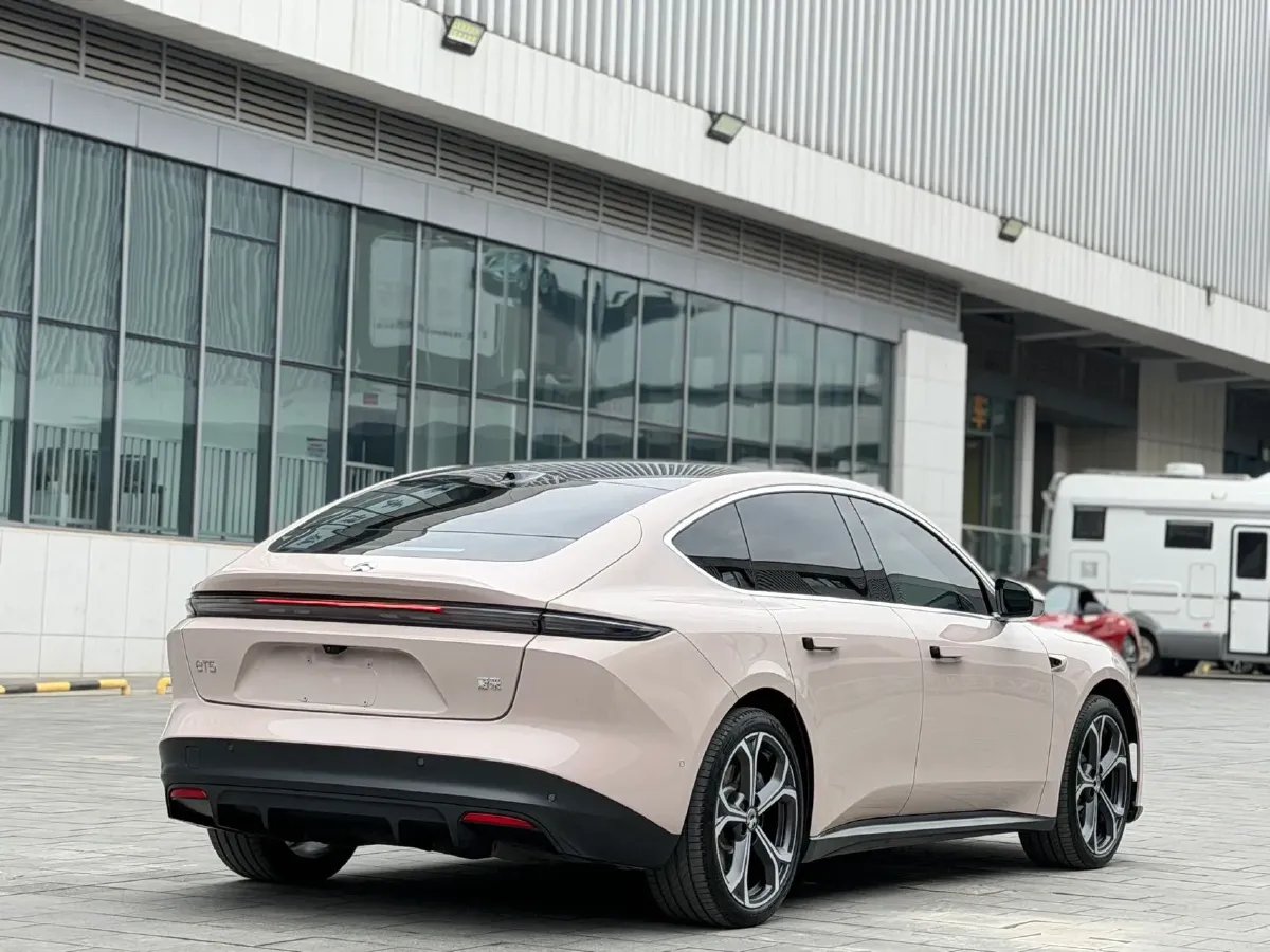 2024 NIO ET5 BEV 75KWH,autocango,china used car exporter,china ev exporter,chinese used car exporter,chinese used ev exporter