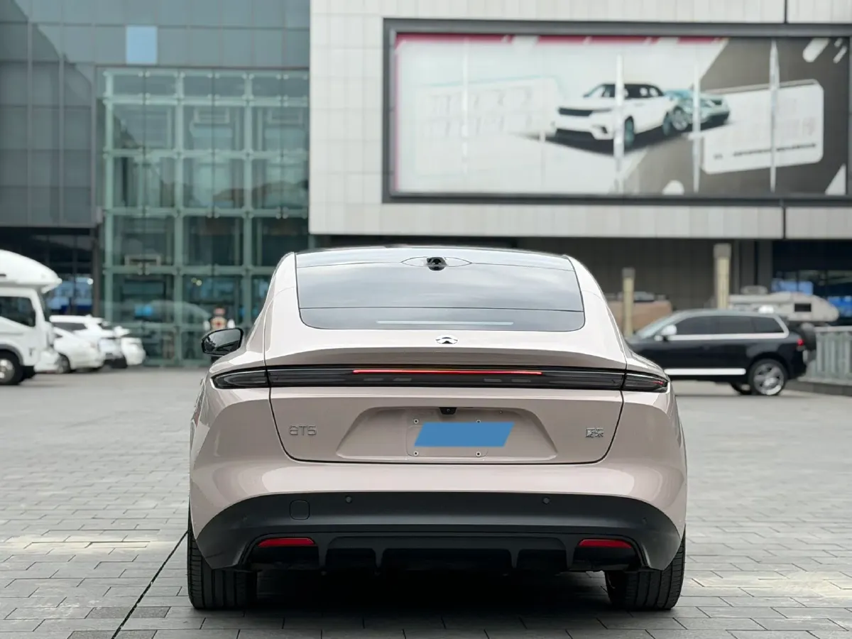 2024 NIO ET5 BEV 75KWH,autocango,china used car exporter,china ev exporter,chinese used car exporter,chinese used ev exporter